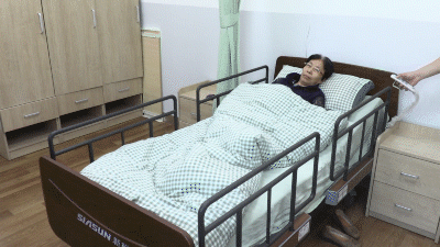 1623303950541739.gif kaiyun开云官方网站多功能电动护理床搭配智能生体特征监测仪.gif