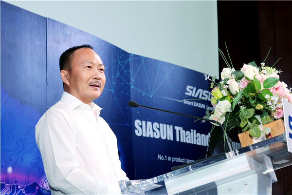 1563524804662708.jpg (图)泰国SUN robotics公司CEO张泽成发表精彩演讲.jpg
